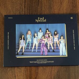 TWICE Feel Special Album + preorder photo cards